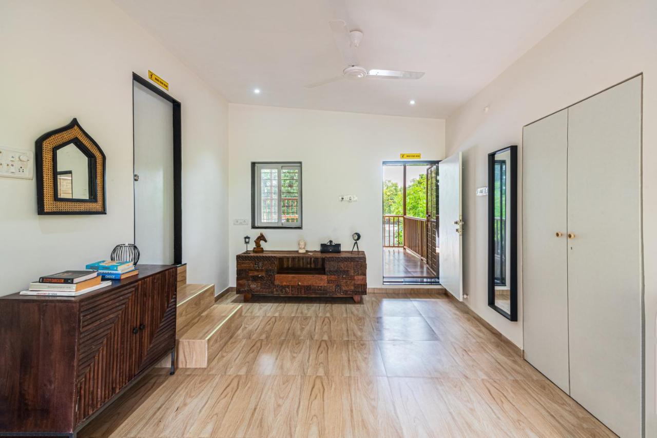 Saffronstays Vyom Farms Karjat Esterno foto